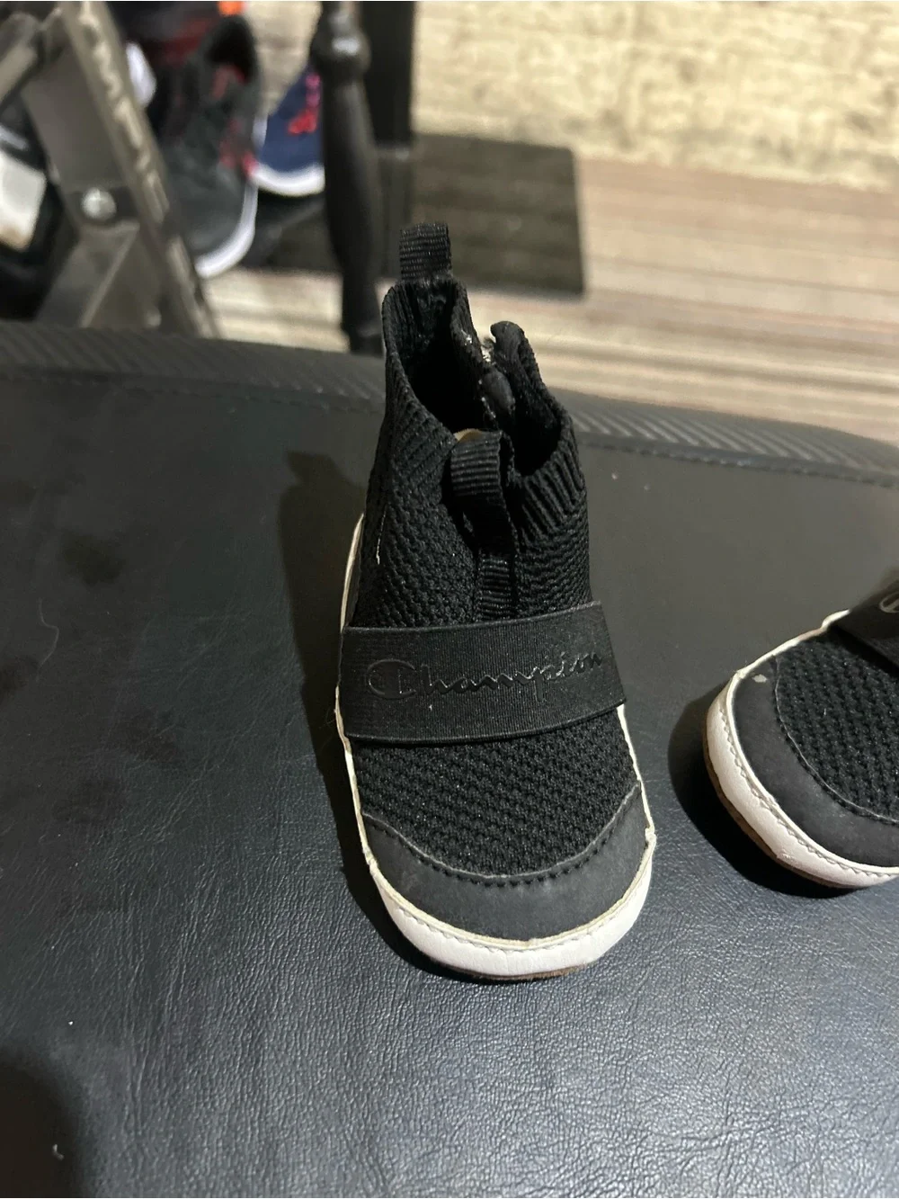Kid’s Baby Boys Rally Pro Crib Booties In Black Size 3L Velcro Champion